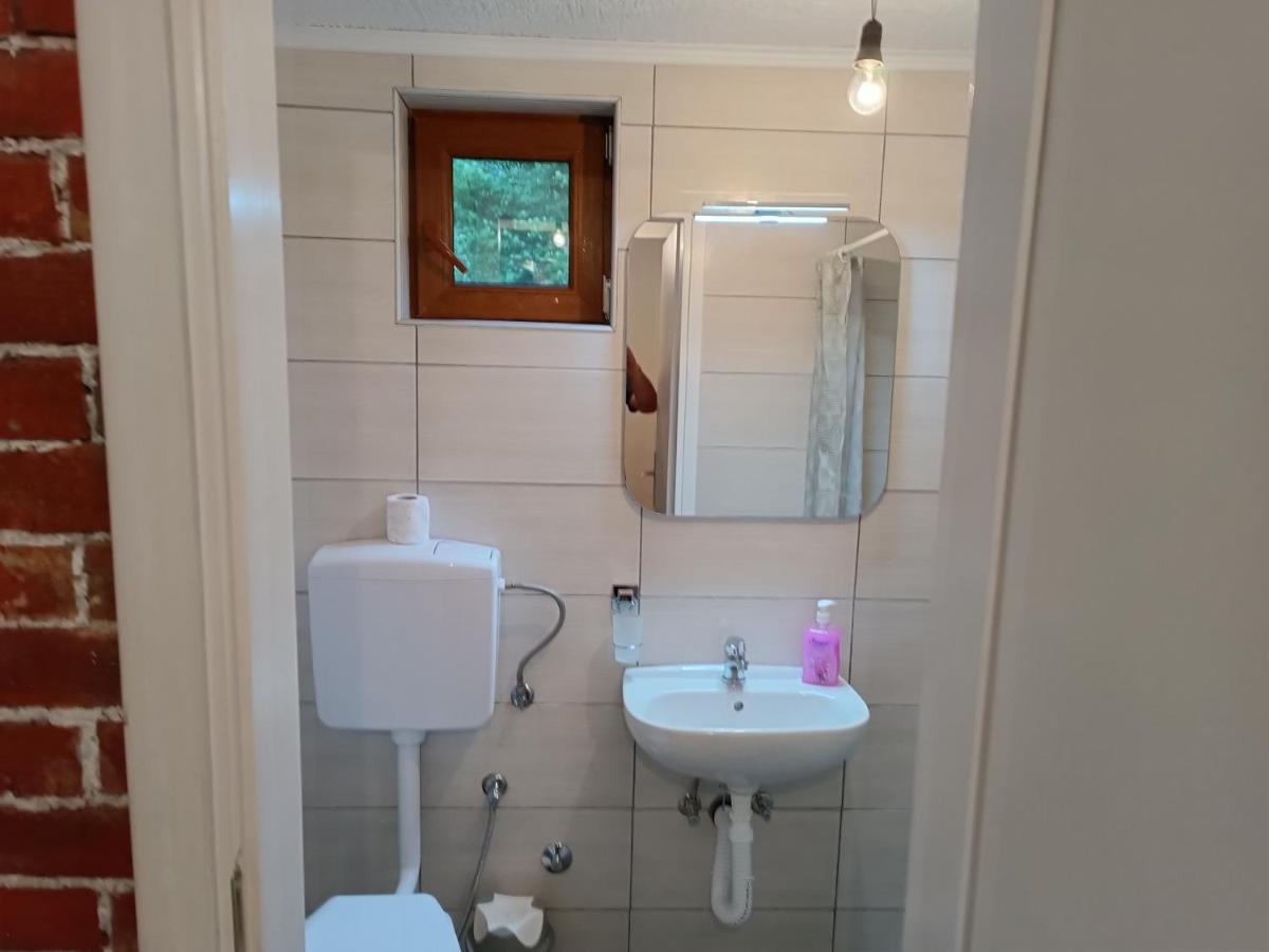Cottage Auto Camp Vinac Jajce Ngoại thất bức ảnh