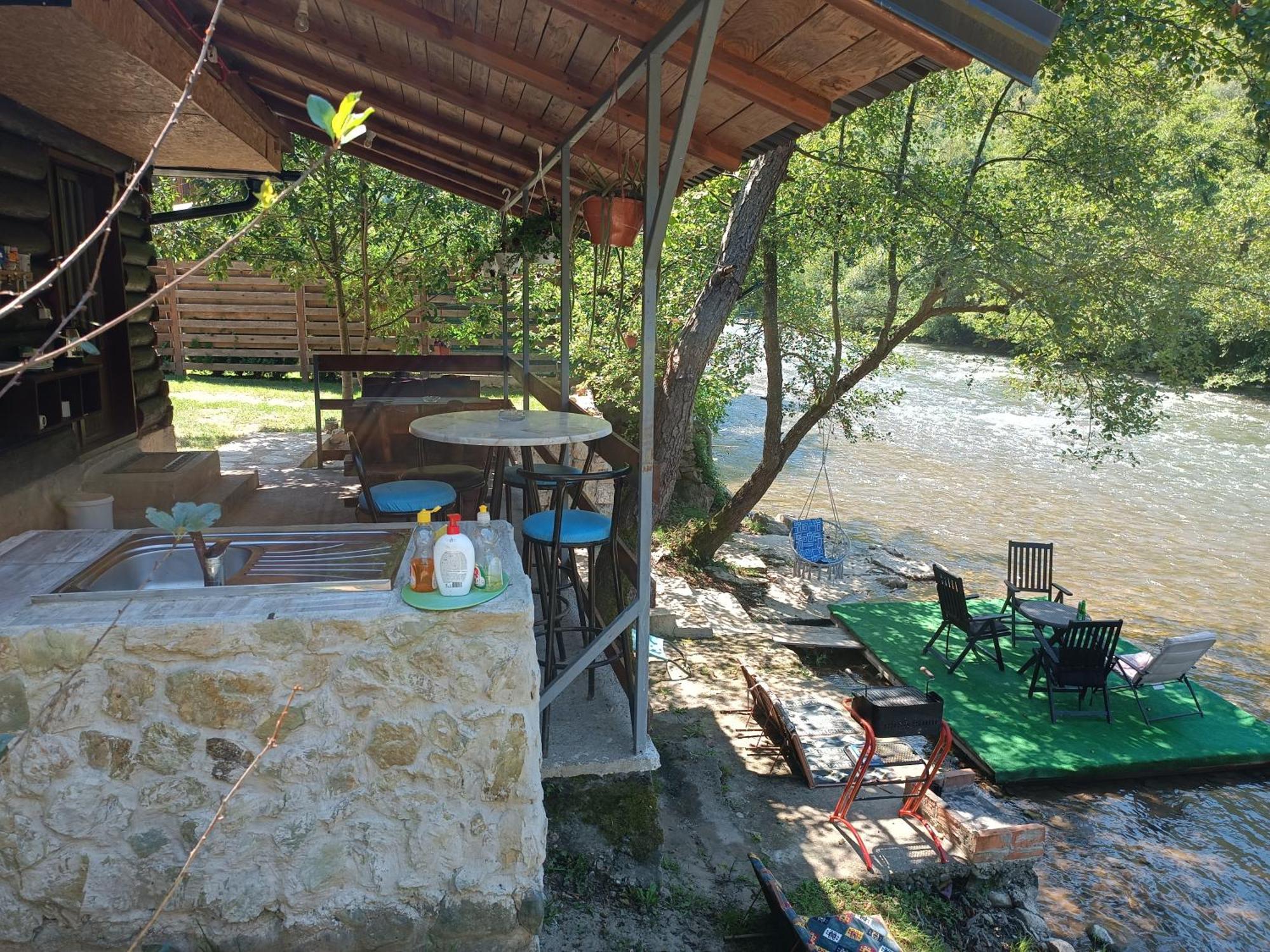 Cottage Auto Camp Vinac Jajce Ngoại thất bức ảnh